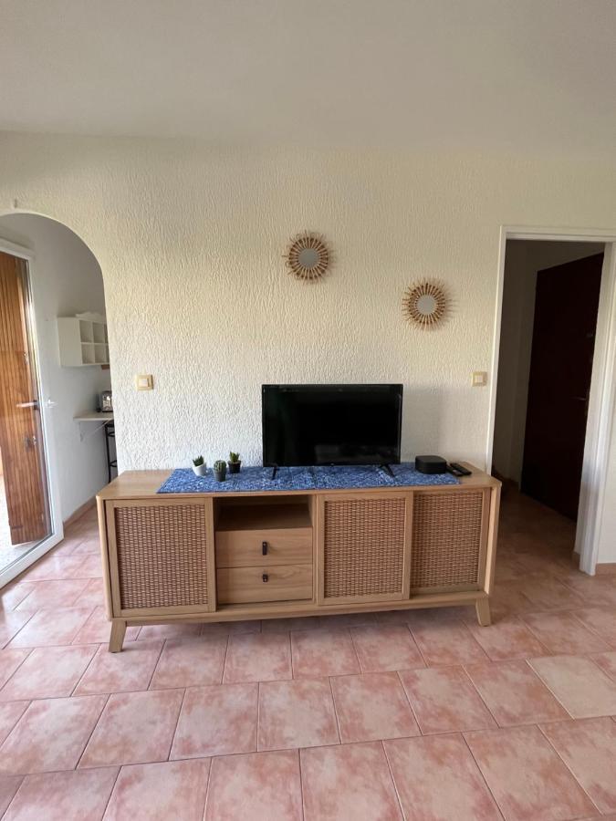 T2 Avec Terrasse & Parking A 5 Min Du Centre, 10 Min Des Plages Hyères Eksteriør billede